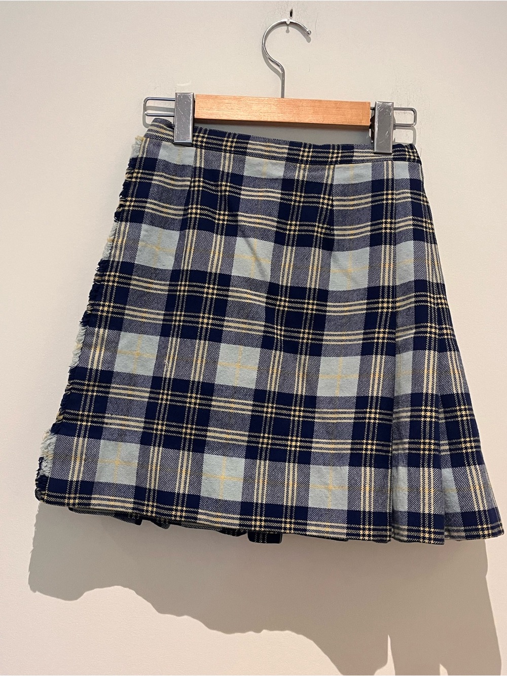Vintage Pringle Scotland Plaid Check Wool Heritage Skirt/Kilt Leather Buckle 00 - Picture 2 of 8
